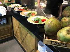 -领鲜活海鲜榴莲自助火锅(东门店)