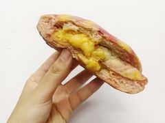 星空包-烫面包·面包烘焙(绿地缤纷城店)