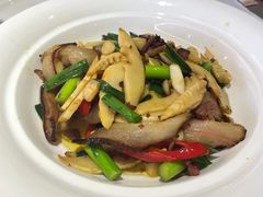 春笋炒腊肉-渝信川菜(工体店)