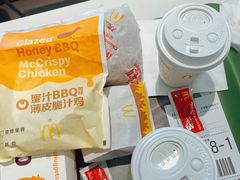 -麦当劳(新世纪环球中心店)