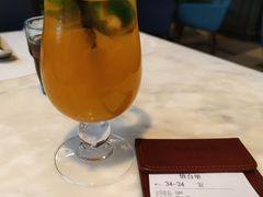 -港丽餐厅(高德置地店)