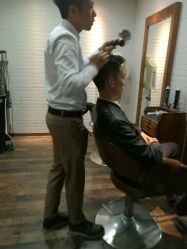 -爱美丽科技美肤中心