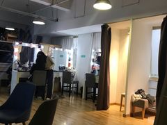 -壹人壹像工作室(购物公园店)