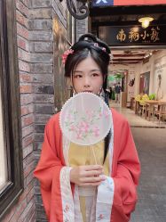 -汉仪华裳汉服馆(打浦桥店)