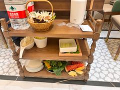 -帝皇海海鲜豆捞(桐泾商务广场店)
