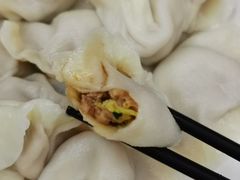 -孖妹上肉饺子馆