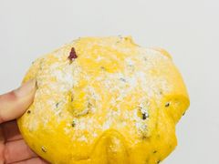 -红跑车蛋糕世界(网巾市店)