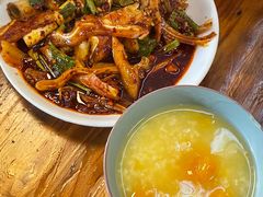 -中和裴氏蹄花(府河路店)