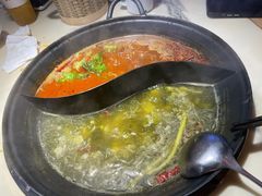 -渝掌柜重庆老火锅餐厅(酒吧街店)