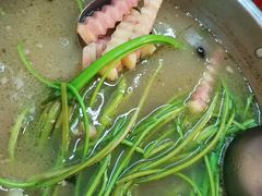 -老石黑山羊毛驴肉火锅(金凯广场店)