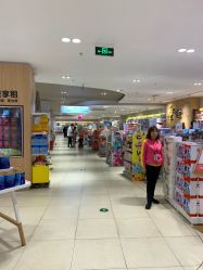 -孩子王(静安大融城店)
