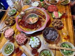 -正南齊北重庆老火锅(光华村直营店)