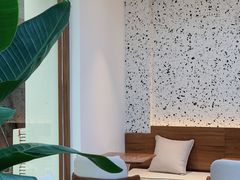 -Line 咖啡(石厦花园店)