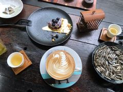 -The Flowers Coffee(南山店)