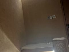 -灸春堂·艾灸·痛症·整脊连锁(之江银泰店)