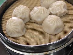鲜肉小笼包-龙老五汤店(站前西路店)