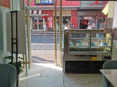 门面-薇薇安千层蛋糕(府城店)