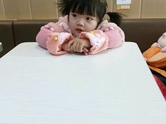 -华莱士·全鸡汉堡(艳粉店)
