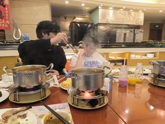 -元一希尔顿酒店·鲜切牛肉火锅禅自助餐厅