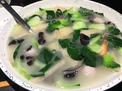 -老头儿油爆虾·知味杭州(爱琴海购物中心)