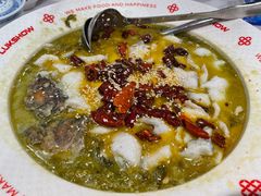-禄鼎记·排队俩小时都要吃的酸菜鱼(石牌桥店)