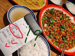 -泥糊破店小酒馆·团建聚餐(南京西路店)