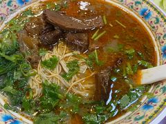 红烧牛三宝面-金杨拉面王小吃面馆·牛三宝面·红烧牛肉粉