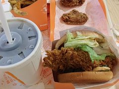 -Popeyes炸鸡·汉堡·奶昔(五角场万达店)