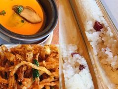 -云海肴·汽锅鸡·云南菜(天山百盛优客店)