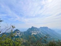 -抱犊寨风景区