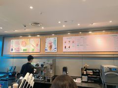 -星巴克(青岛火车北站候车大厅店)