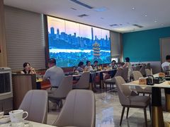 -金马门国际美食百汇(珞喻路店)