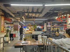-四囍码头海鲜烧烤自助火锅(外滩南京东路悦荟广场店)