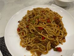云南辣炒米线-滇越乘象云南餐厅(豆各庄店)