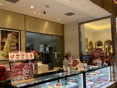 -花花卷卷·鲜食蛋糕(静安久光百货店)