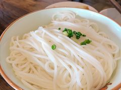 火锅光头粉-津市刘聋子粉馆(林科大店)