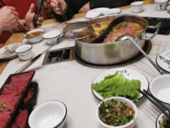 -田村·酸汤鲜牦牛肉火锅(布达拉宫广场店)