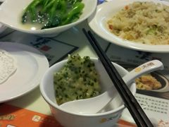 -新大咀港式茶餐厅(宝山万达店)