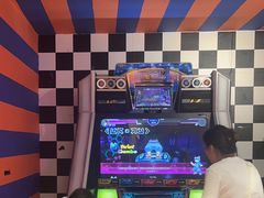 -不可思议减压馆·解压博物馆·摔碗发泄·团建定制