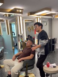 -即型男士理发工作室