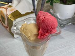 无花果味冰淇淋-古老冰山特色冰淇淋店(艾提尕尔店)