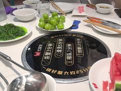 -七欣天香辣蟹火锅(无锡金太湖国际城店)