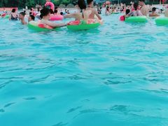 -欢乐水魔方水世界
