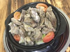 -阿婆情腊排骨火锅(金虹路店)