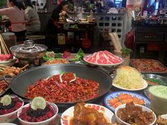 -萍姐火锅·公路夜市(武汉首店)