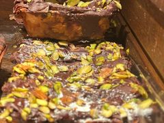 开心果巧克力巴布卡肉桂卷-B&C黄油与面包·THE GARDEN BAKERY概念店(世纪汇店)