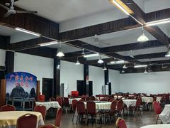 -广客美食坊(丹霞山店)