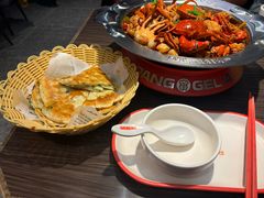 -胖哥俩肉蟹煲(世茂国际广场店)