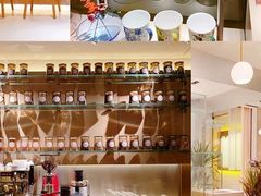 -théATRE 茶聚场(王府中環店)