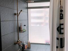 -简·无界健身工作室·运动康复·体态(石厦店)